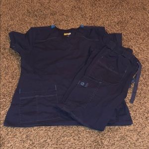 Wonder Wink Flex Scrub Set